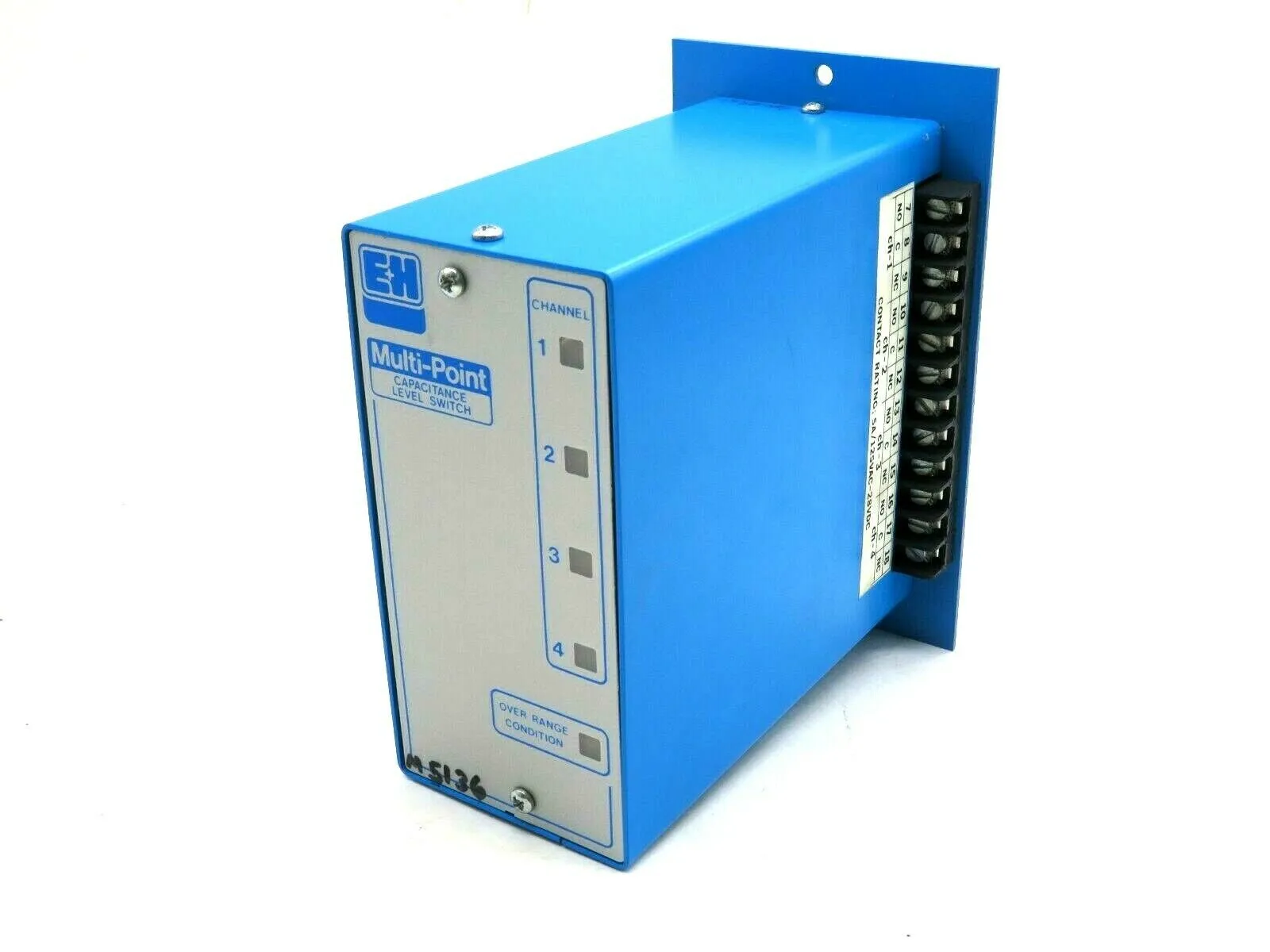 NEW ENDRESS HAUSER LSC 1136 LEVEL SWITCH LSC1136