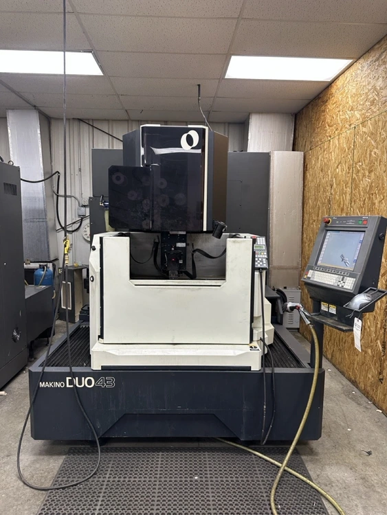 Used 2011 MAKINO DUO43 Wire EDM Ohio US | Toolquip, Inc. #1173899