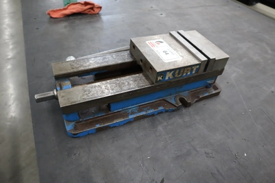Used KURT WORKHOLDING SOLUTIONS D688 Vises Minnesota US | Machinesused.com #1505732