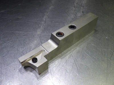 Kyocera Coolant Thru Lathe Tool 15.9mmx25mm Shank KTKFL1625JX-16JCTM (LOC3503B)