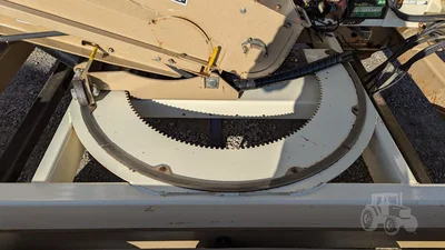 USED 2012 UNVERFERTH 3750