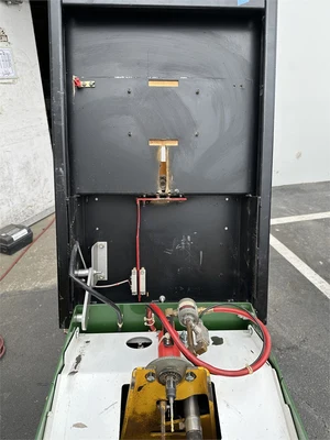 Used CASTLE _UNKNOWN_ Pocket Hole Machines California US | MachineryMax #1373275