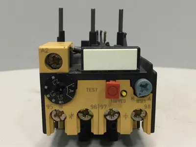 USED ALLEN BRADLEY 193-BSB 22 SER B