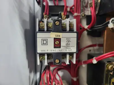 USED SQUARE D MODEL 6