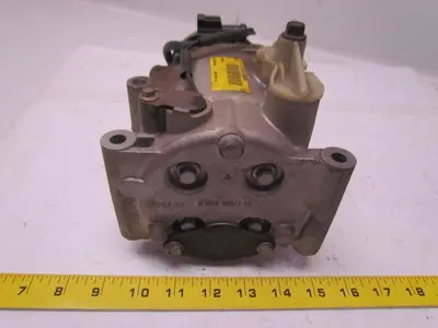 Ford X54H-19D629-AD RFX54H-190647-AB A/C compressor w/cluch