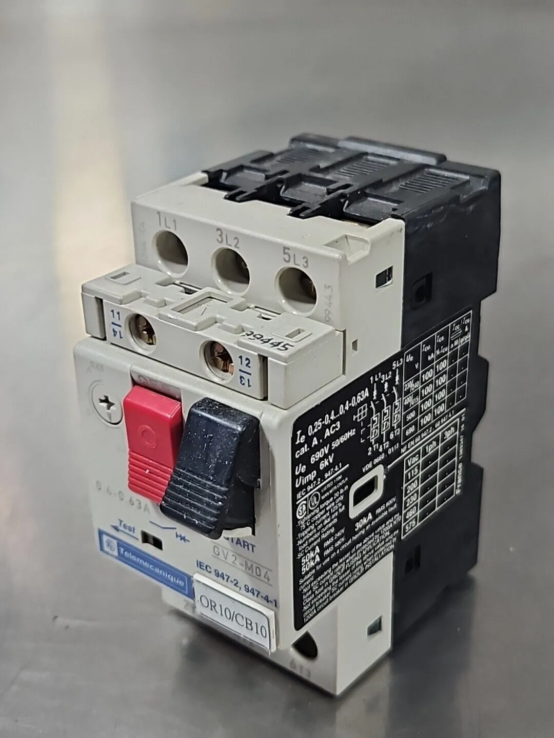 Telemecanique GV2-M04 Motor Circuit Breaker loc4E20