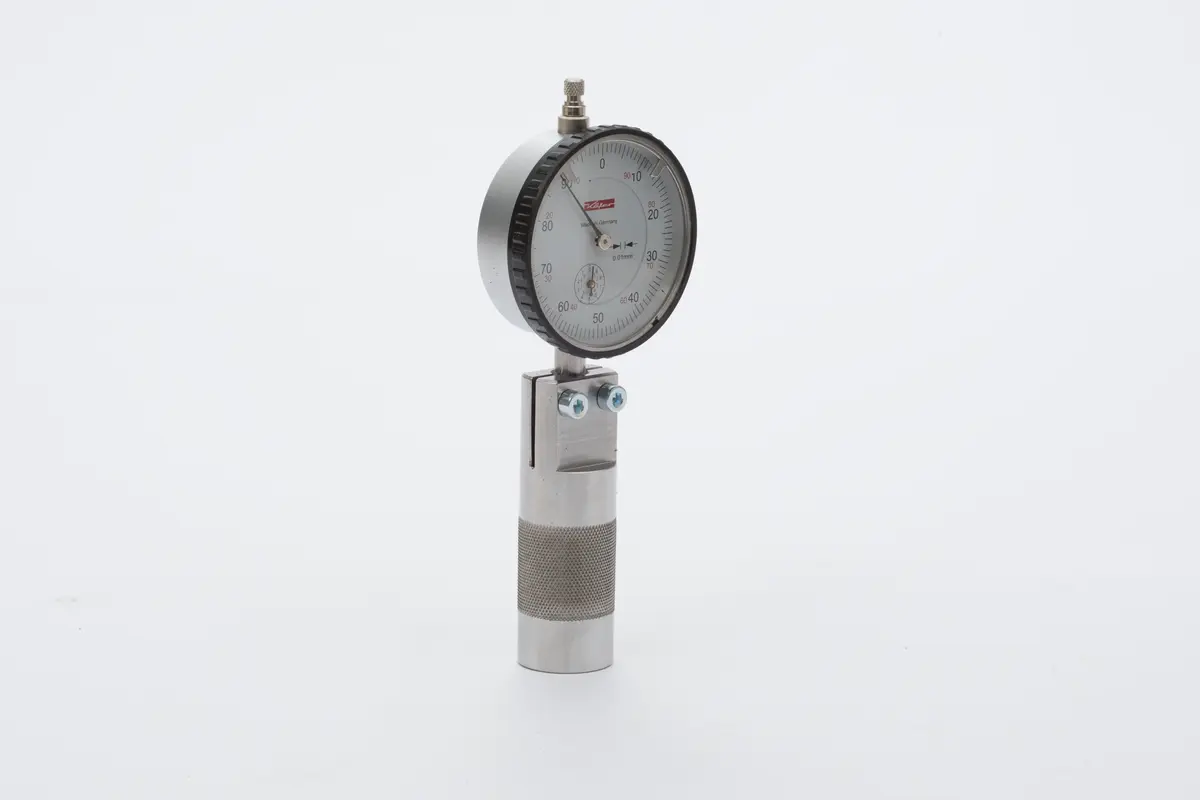 KUKA Depth gauge