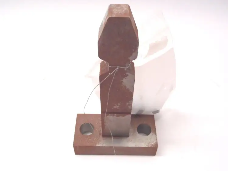 New | in-Stock WEIR LOWER STOP BRACKET W/SET SCREWS 7-15/16" H Misc Industrial Equipment Michigan US | Maverick Industrial Sales #1401220