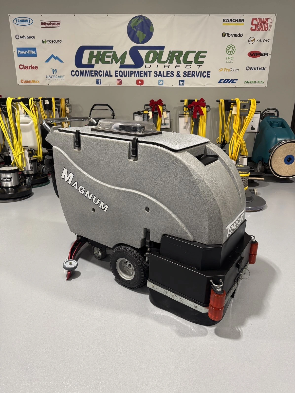 Tomcat Magnum 26D Walk-Behind Scrubber Refurbished