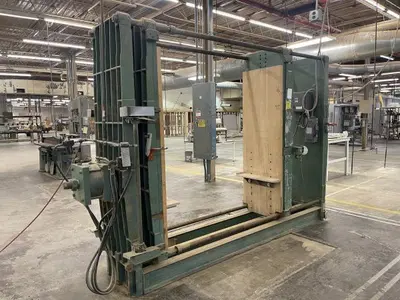 Lancaster Case Clamp
