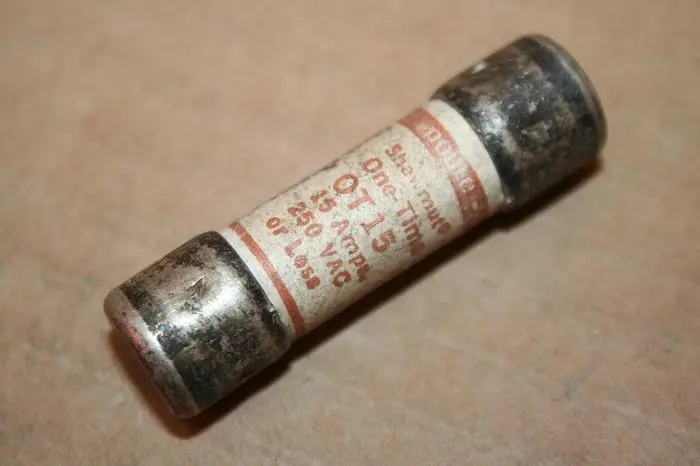Used GOULD / SHAWMUT OT15 Fuses Michigan US | Ideal Machinery #585153
