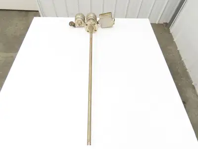 Magnetrol 9A1-A33A-036/961-2DA0-132 Level Controller 1-1/2" Flange 36" Probe