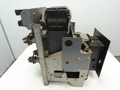 Square D K-600 Low Voltage Power Circuit Breaker 600A 600V