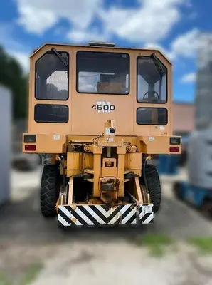 USED TRACKMOBILE 4500