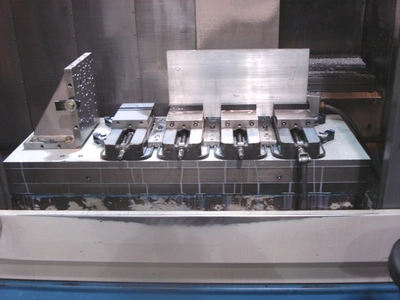 USED 2001 MAZAK VTC-200B