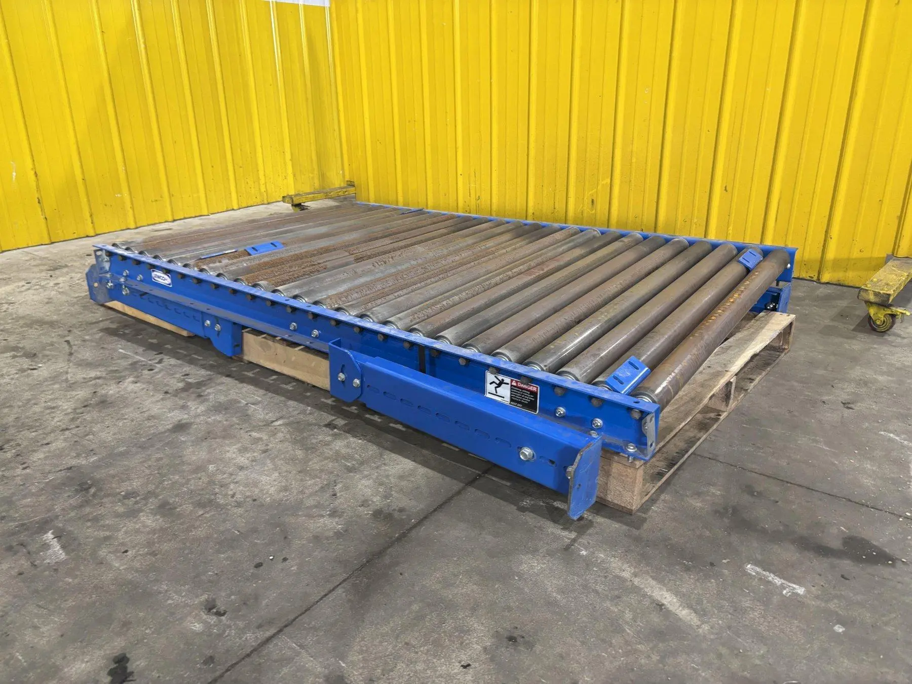 48" X 96" LEWCO ROLLER CONVEYOR: STOCK #23307