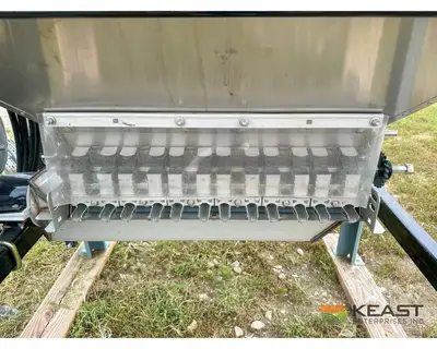 Used HINIKER _UNKNOWN_ Seeders Iowa US | Keast Enterprises #1360310