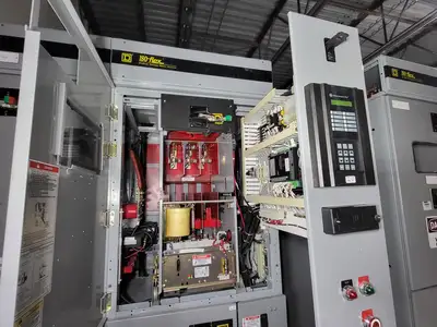 USED SQUARE D EG44D