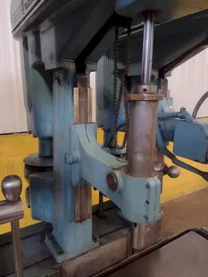 4 HEAD FOSDICK HEAVY DUTY GANG DRILL: STOCK #18005