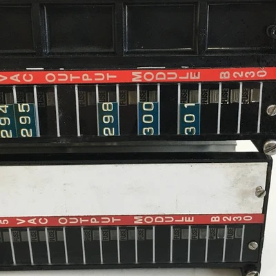 USED Modicon B230
