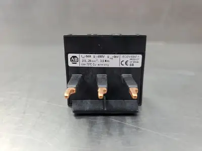 Allen Bradley 140M-C-WTEN Ser A Compact Bus Bar Feeder Terminal. 4E-42