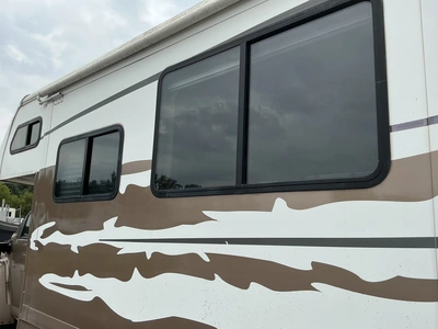 Used 2005 CHEVROLET GULF STREAM ENDURA M-6316 Campers, Caravans, Motorhomes Michigan US | Miedema Asset Management Group #1330219