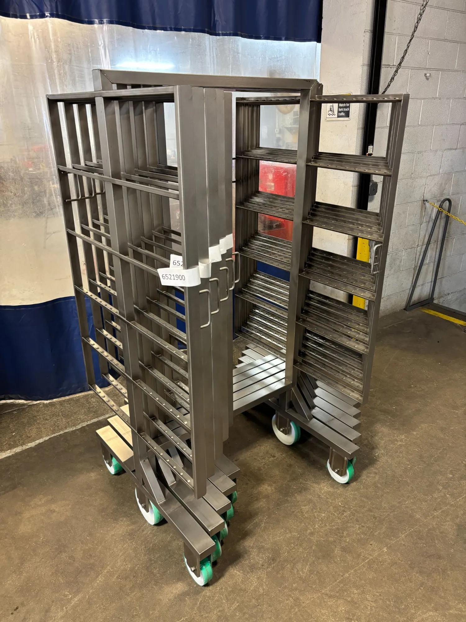 NEW 2025 CUSTOM STAINLESS STEEL Nesting Smokehouse Trucks
