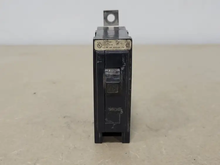 Used SQUARE D BA115 Switchgears British Columbia CA | Lenmark #240001