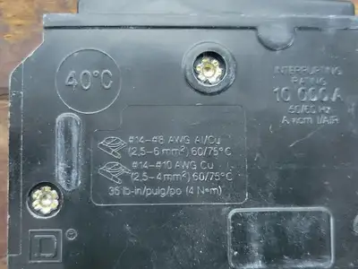 15 Amp, 1 Pole, 120/240 volts Circuit Breaker