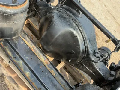 Semi Truck Drive Axle, 23,000 lb GVWR, Hendrickson Air Ride Suspension, Air Brakes, missing info tag...