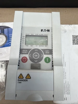 USED Eaton MMX34AA4D3F0-0