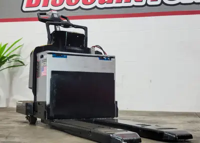 USED 2024 YALE MPW060-E