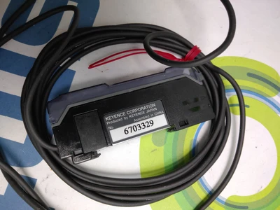 NEW KEYENCE FS-V22RP