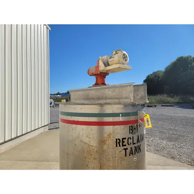 Used Bendel 2,000 Liter (550 Gallon) Stainless Steel Vertical Mix Tank