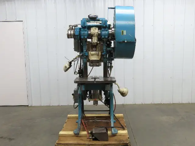 L&J No 3 Mechanical OBI Punch Press 22 Ton 1-3/8" Stroke 63/4" Throat 2Hp 3Ph