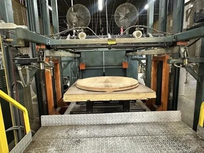 USED 1995 PLASTI-VAC INC. 404-DP-A