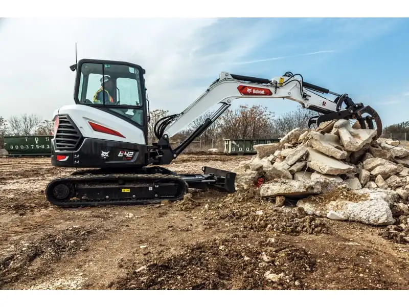 USED 2023 Bobcat E42