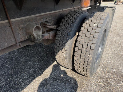 Used 2000 FORD SINGLE AXLE FLATBED TRUCK Flatbed Trucks Michigan US | Miedema Asset Management Group #1442644