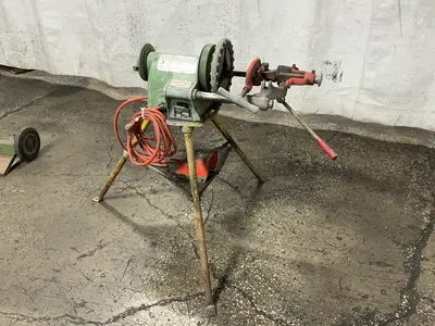 Used RIGID 300 300T2 Pipe Threaders Ohio US | HGR 24 #1330262