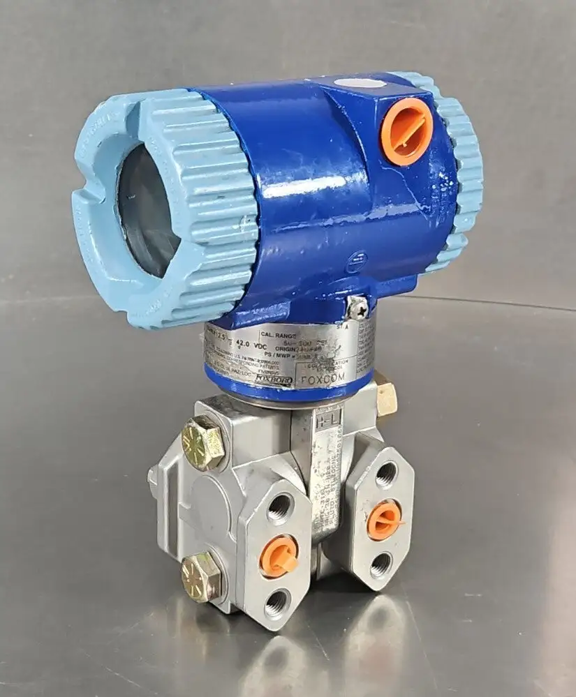 USED Foxboro FOXBORO PRESSURE TRANSMITTER IGP10-D20E1F-M1L1