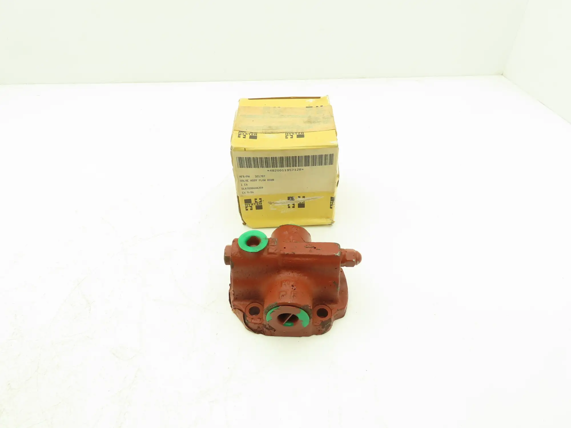 Hyster 321787 Forklift Calibrated Flow Valve For Model H60XL Diesel