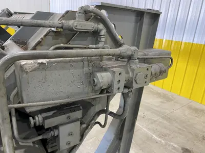 USED DAKE 6202