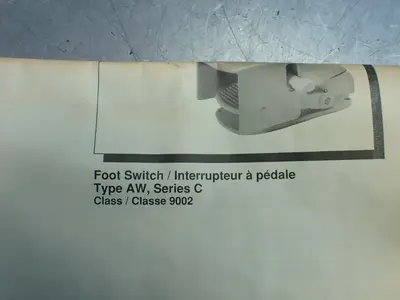NEW SQUARE D 9002