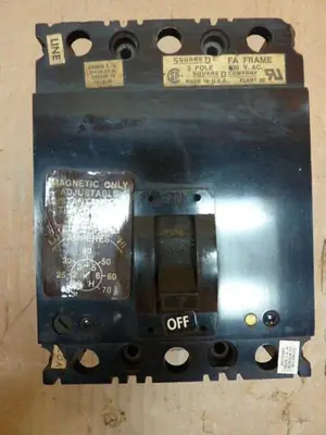 USED SQUARE D FAL3600712M