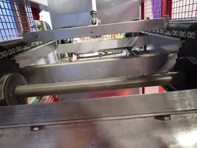 Drop Box Feeder