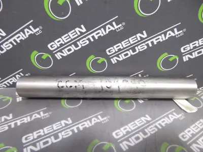 Unbranded 1" Steel Roller Shaft 1/4" Keyway 7-13/16" Long Used