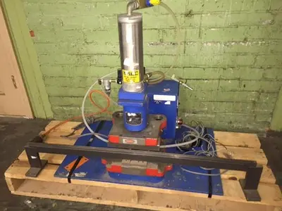 2160-220 Black & Webster Electric/Pneumatic Bobbin Assembly Press, Model #BS