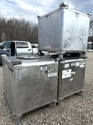 CLAWSON 345 Gallon Stainless Steel Liquid Tote TANKS / KETTLES | EcReCon Inc (2)