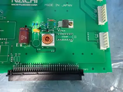 USED NACHI/DAIHEN UM211D L8810P