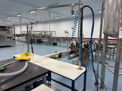 Used UNIVERSAL UFGM Bag in Box - Beverage Liquid Fillers New Jersey US | Perry Equipment #1280806